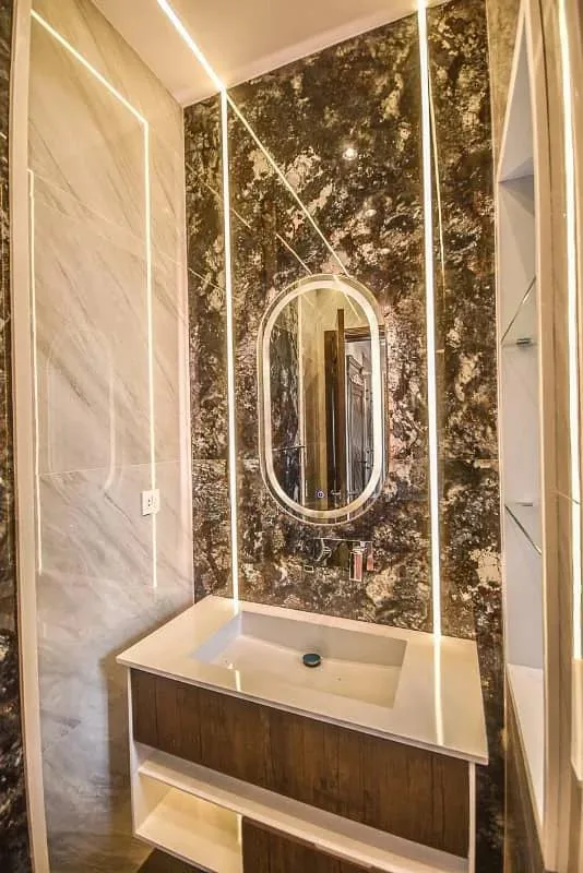 5 Marla Elegant Villa with High Ceiling Lobby Overlooking Park