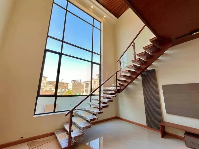 Luxurious 5 Marla Designer Home for Sale in DHA Phase 3, Islamabad