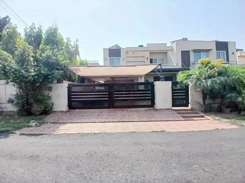 Stunning 2 Kanal Bungalow for Sale in DHA Lahore