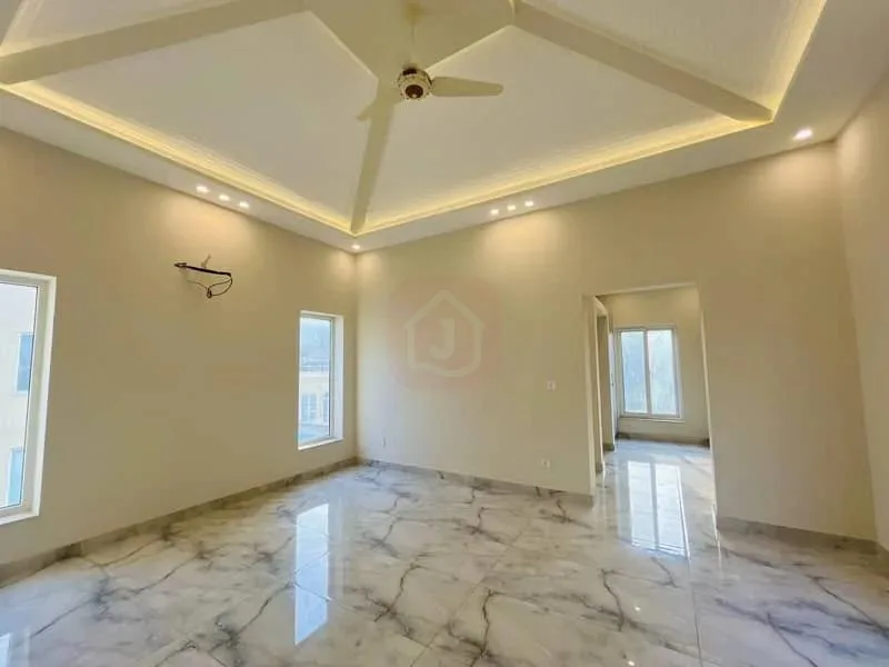 3 Kanal House Available for Sale in Bahria Islamabad