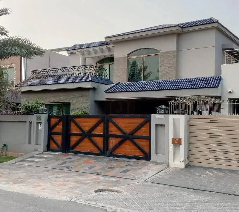 One Kanal Well-Maintained Spanish Bungalow for Sale in DHA Lahore