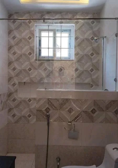 Stunning 10 Marla House Available for Sale in Bahria Enclave Sector C1