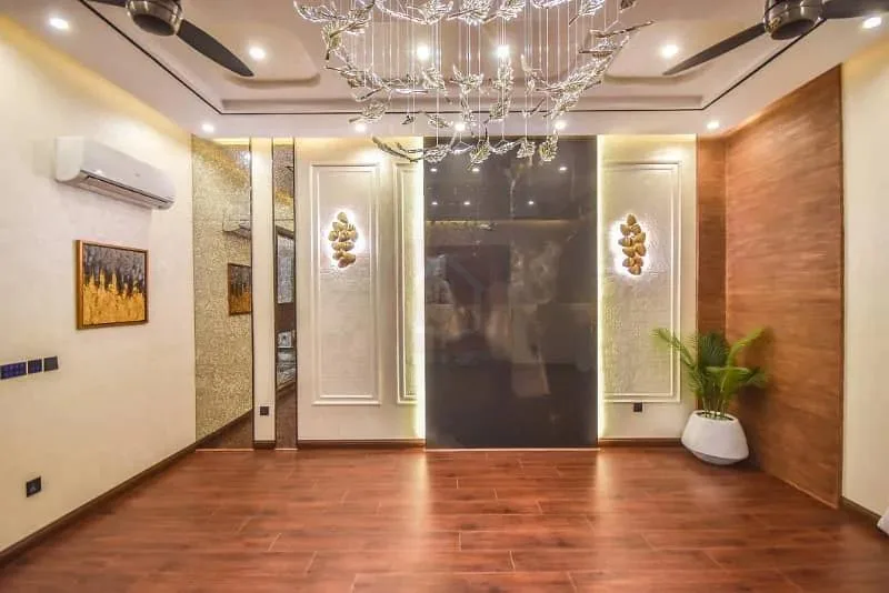 Stunning 1-Kanal Home Available in DHA Phase 6 Close to Commercial Area