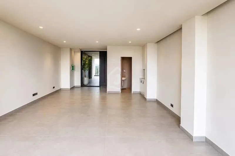Executive Office Space Available for Lease | New Blue Area | 750 SQFT