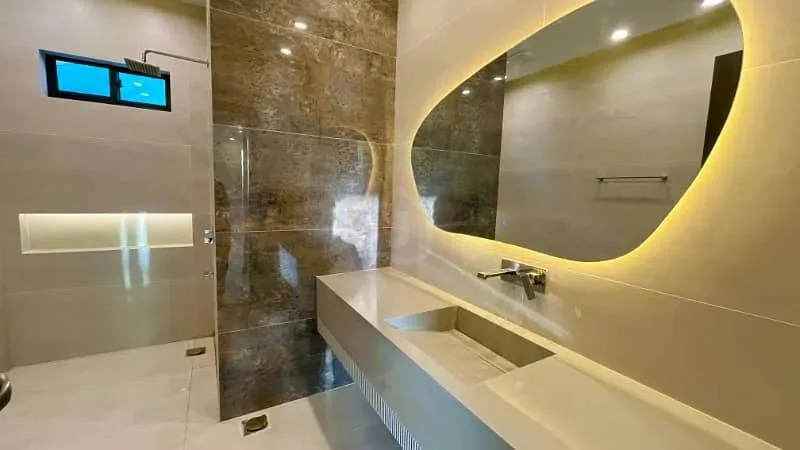 1 Kanal Contemporary Home Available in DHA Phase 2, Islamabad