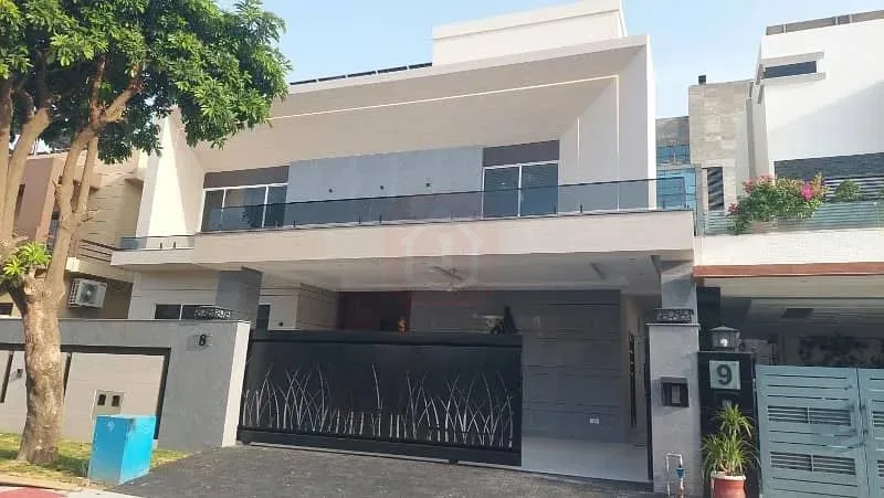 Newly Constructed 1 Kanal Designer Home Available in DHA Phase 2
