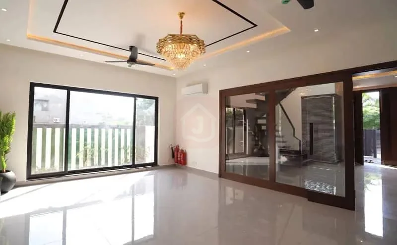 Stylish One Kanal Fully Furnished Bungalow with Two Servant Quarters in DHA Lahore