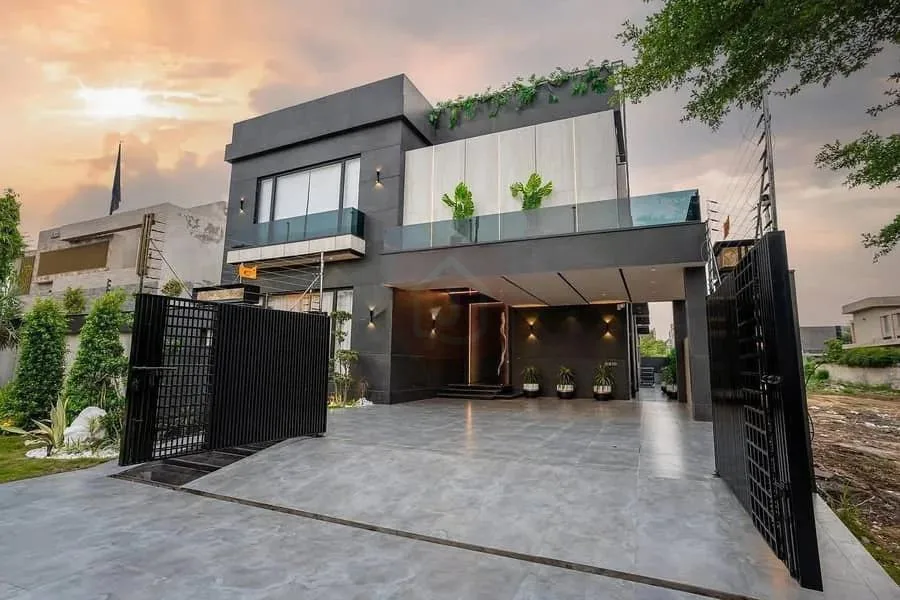Luxury One Kanal House Available in DHA Defence Phase 2, Islamabad