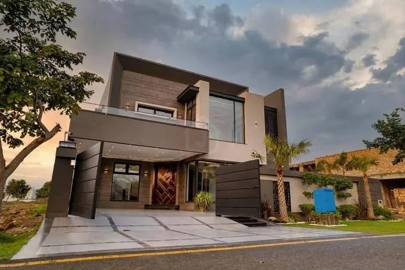 1 Kanal Stunning Home Available in DHA Phase 2 Islamabad