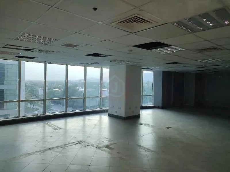 Office Available for Rent in Blue Area