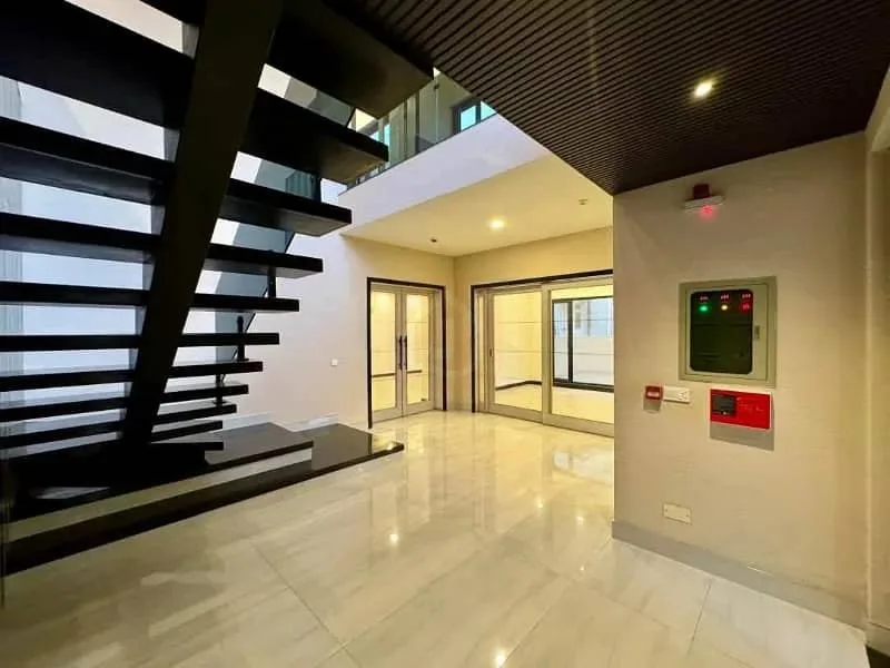 1 Kanal House Available in DHA Phase 2