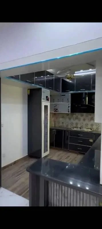 10 Marla House Available for Reservation in Top City 1