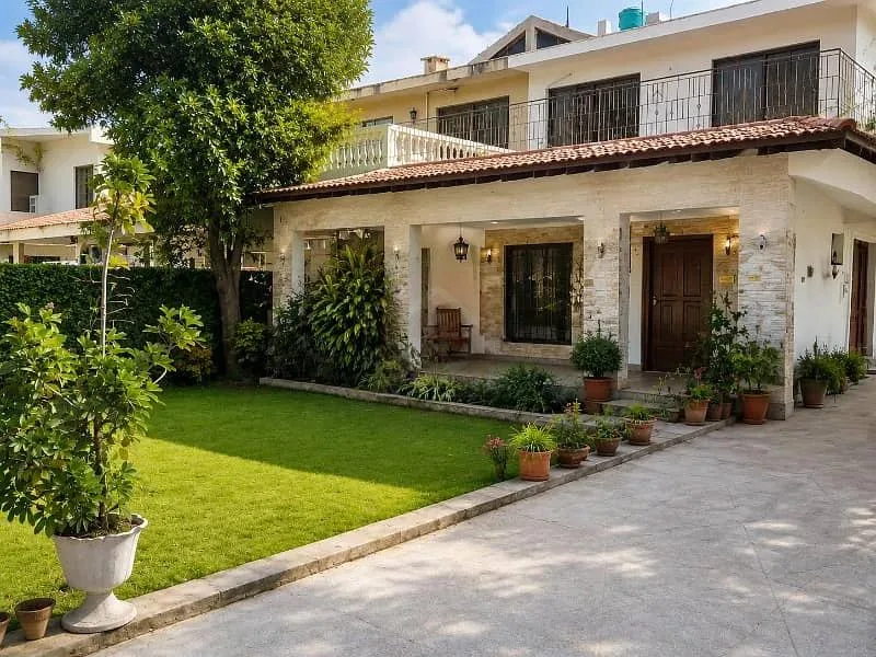 Prime Location House for Sale in F-7/2 Islamabad