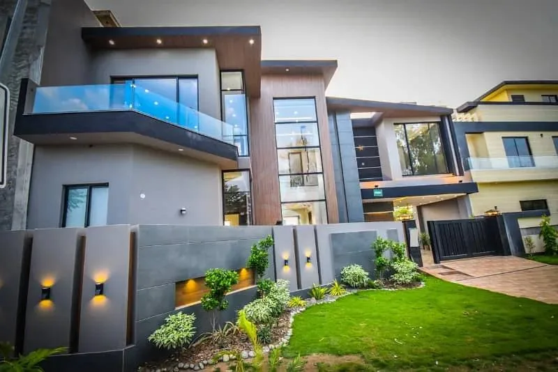 Stylish 7.5 Marla Home Available for Purchase in DHA Lahore
