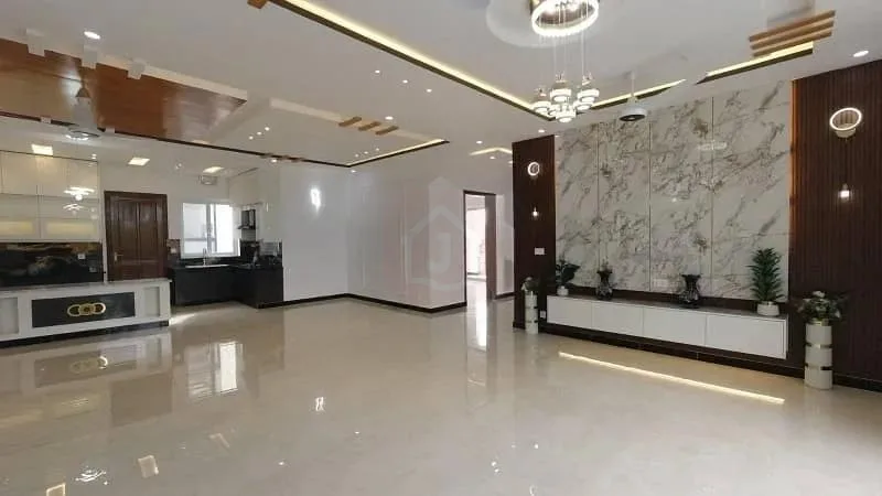 Prime Investment Opportunity in Top City 1