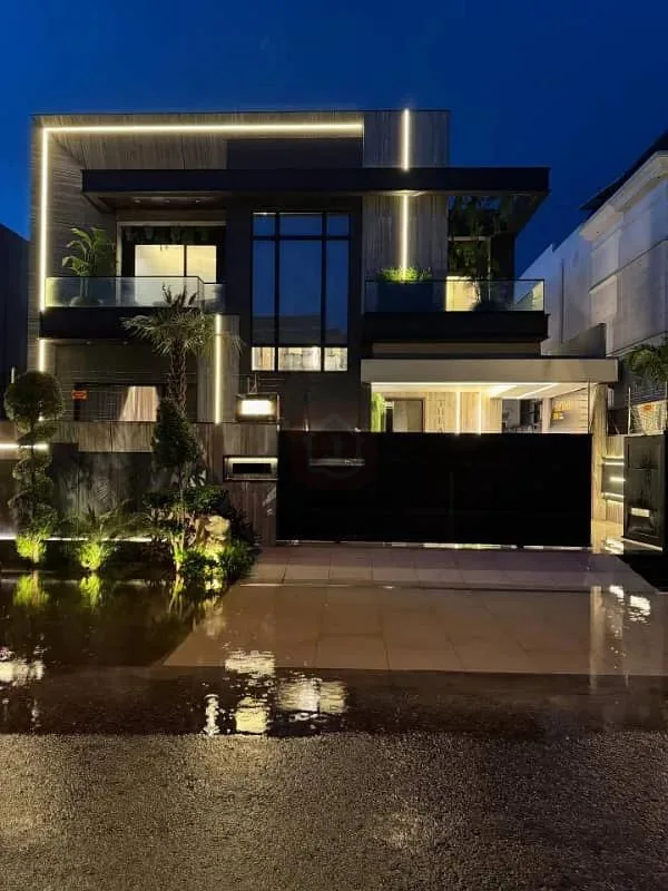 Luxury Fully Furnished Bungalow with Servant Quarters in DHA Lahore