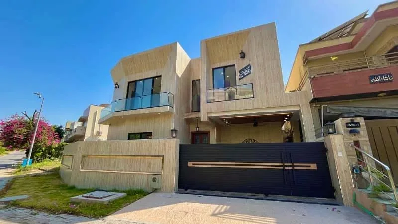 Luxury 10 Marla House Available in DHA Phase 2, Islamabad