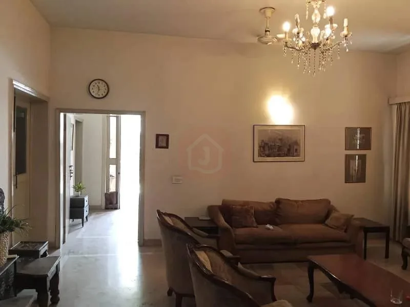 One Kanal Spanish Style Bungalow with 6 Bedrooms for Sale in DHA Lahore