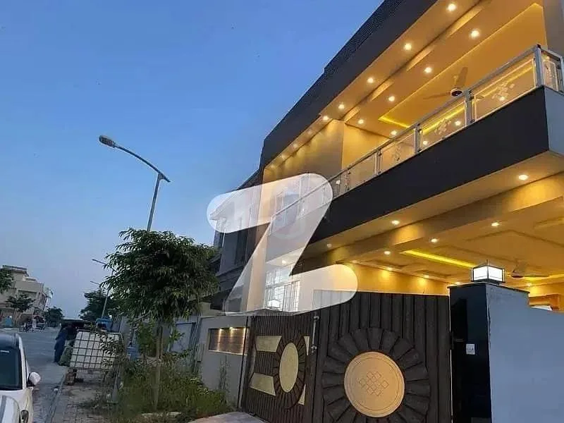 10 Marla House for Sale in Top City 1 - Block A