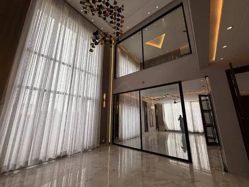 Stunning One Kanal Luxury Bungalow with 2 Servant Quarters in DHA Lahore
