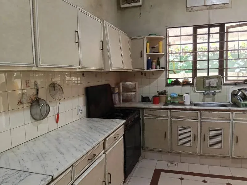 One Kanal Spanish Style Bungalow with 6 Bedrooms for Sale in DHA Lahore