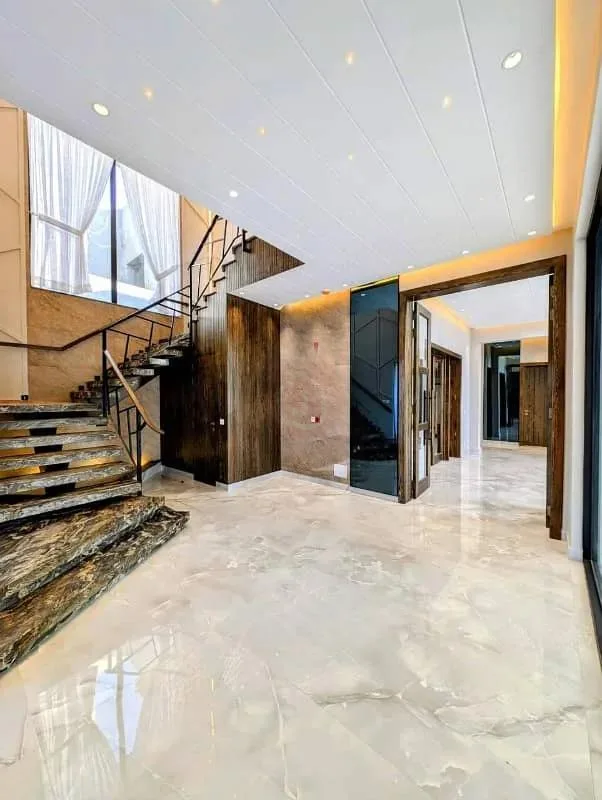 Stunning One Kanal Luxury Bungalow with 2 Servant Quarters in DHA Lahore