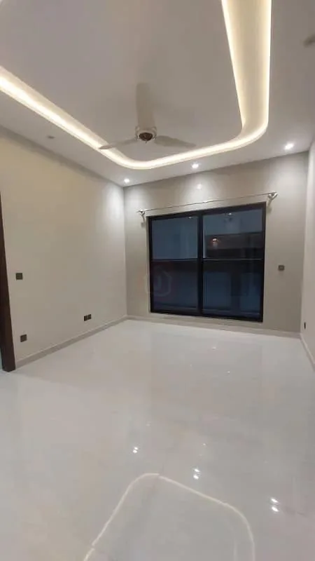 Stylish Home Available for Sale Close to Park