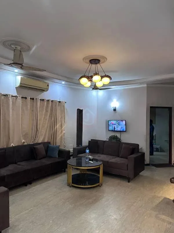 11 Marla Corner Bungalow for Sale in DHA Lahore Near Park and Market