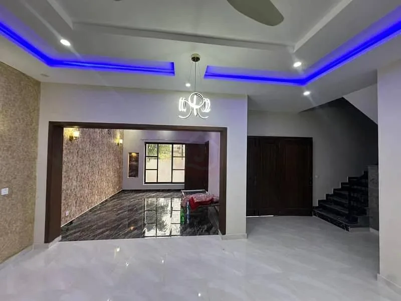 Modern 10 Marla House for Sale in Bahria Enclave Sector C1, Islamabad