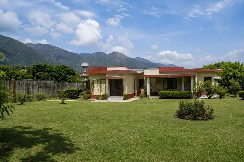 Spacious House with Additional Land in E-7 Islamabad