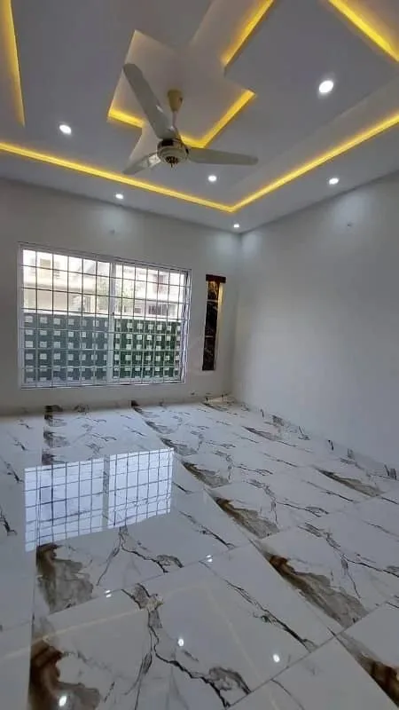 10 Marla House For Sale in Top City 1 - Block A