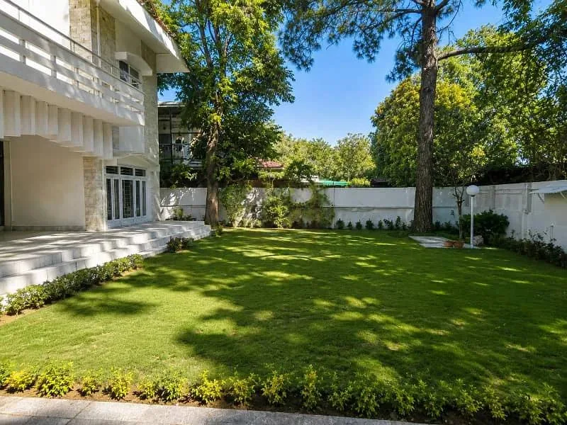 Top 2 Kanal Property Opportunity in E-7