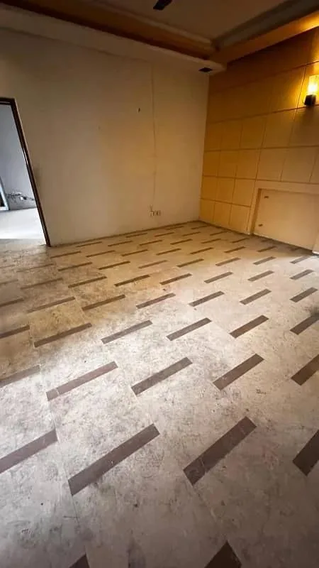 18 Marla Well-Maintained Spanish Bungalow in Prime DHA Lahore Location