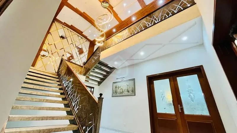 1 Kanal Used House for Sale in DHA Phase 2