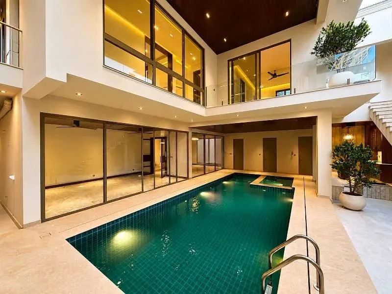 Newly Built House with Pool and Sauna for Sale