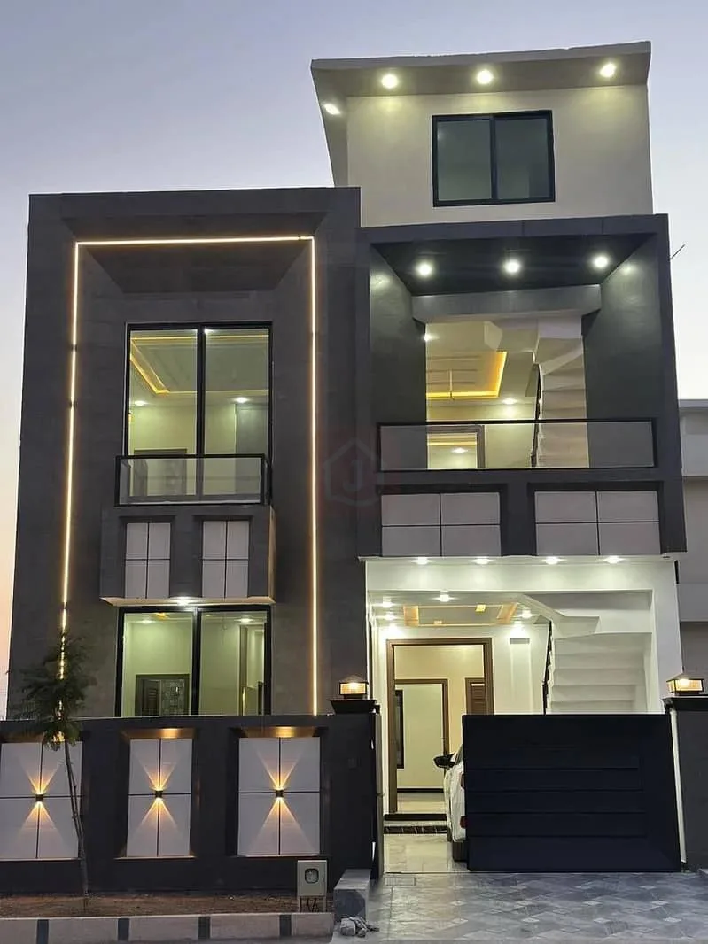 5 Marla New House Available in C Block, Faisal Town Phase 1