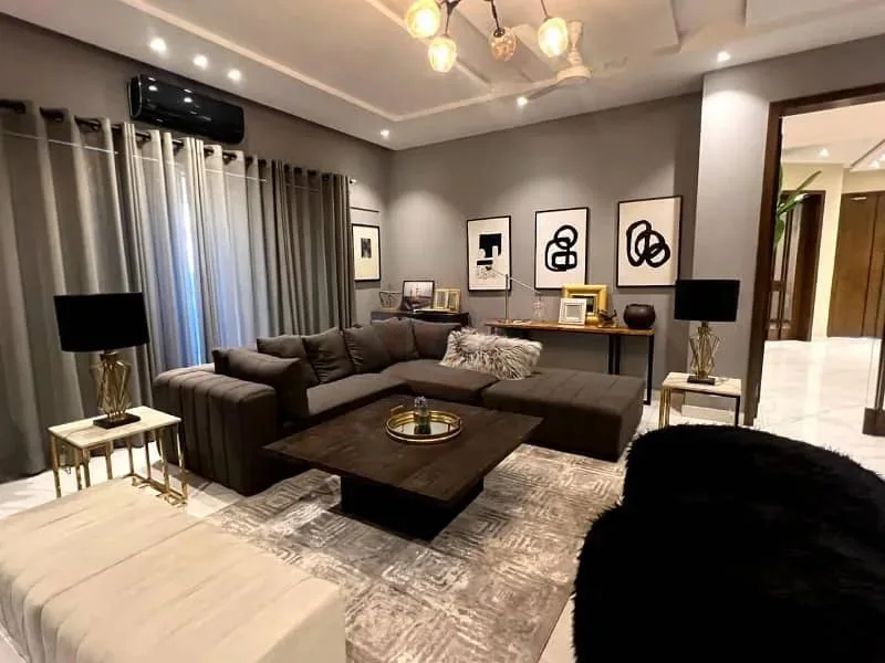 Stunning Fully Furnished 1 Kanal Bungalow with Servant Quarters in DHA Lahore