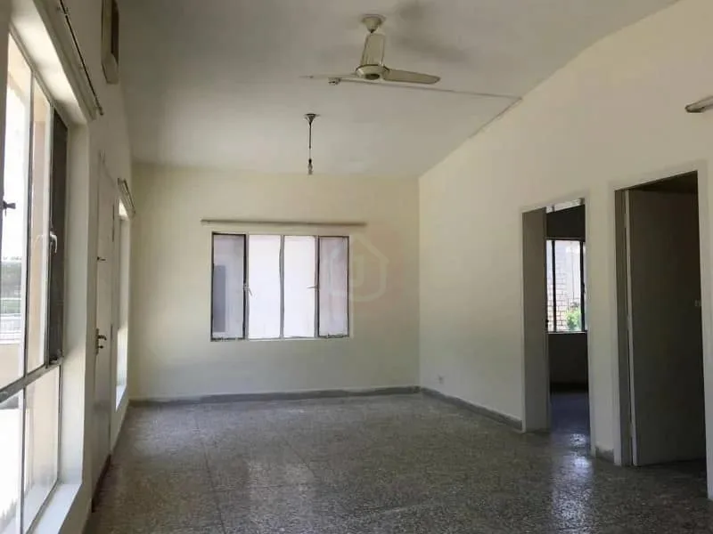 Demolishable 50x90 House for Sale in F-8 Islamabad