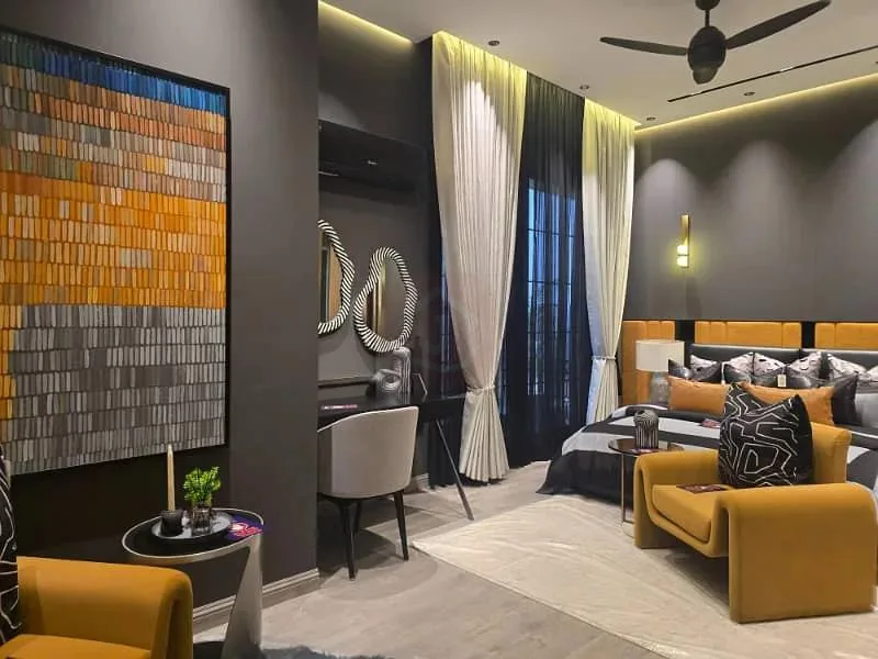 1 Kanal Fully Furnished Italian-Style Bungalow for Sale