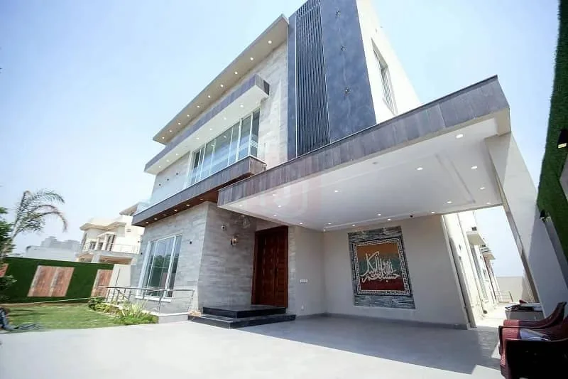 Luxury One Kanal Bungalow with Full Basement Home Theater for Sale