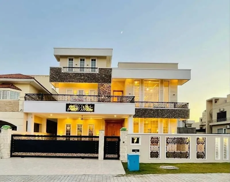 1 Kanal Designer House Available For Sale In DHA Phase 2