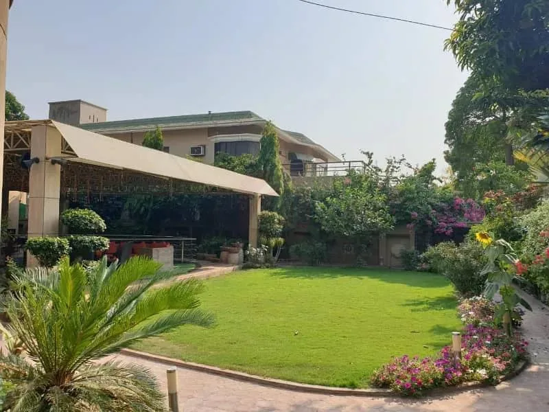 Luxury Fully Furnished 2 Kanal Bungalow with Swimming Pool for Sale in DHA Lahore