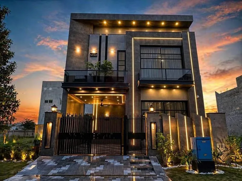 Elegant Mansion with 100 Feet Access in Prime Location Near Doll Men Mall