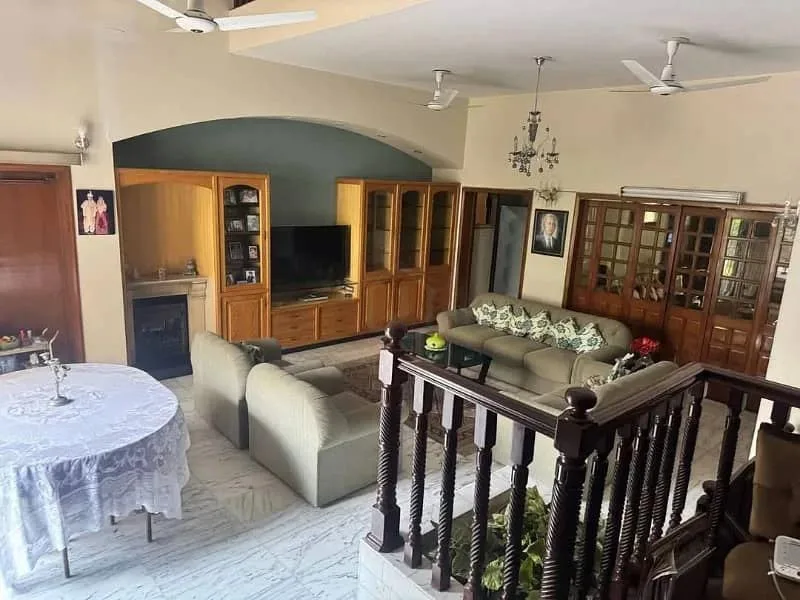 Beautiful 2 Kanal Basement Bungalow for Sale in DHA Lahore