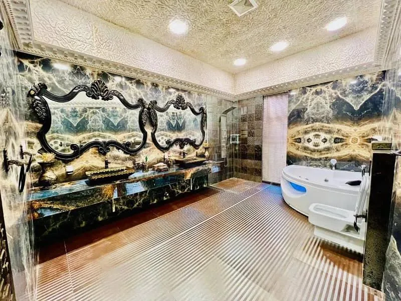 1.5 Kanal Victoria Designed Home Available for Sale in DHA I_R