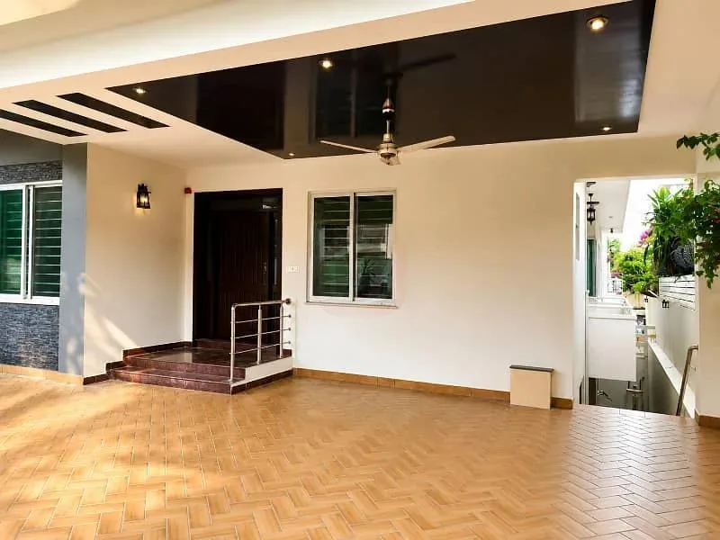 F-6/3 Property: Demolishable House in Prime Location