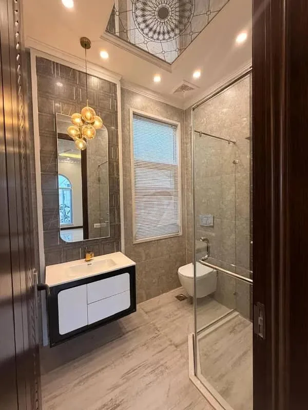 8 Marla Luxurious Royal Classic Villa for Sale in DHA Defence