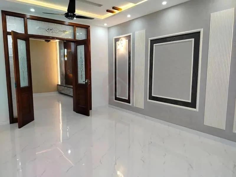 10 Marla House for Sale in Top City 1 - Block A