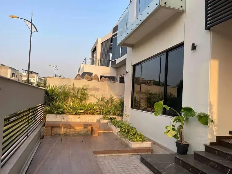Stunning 1 Kanal House with 5 Bedrooms in Bahria Enclave, Sector C, Islamabad