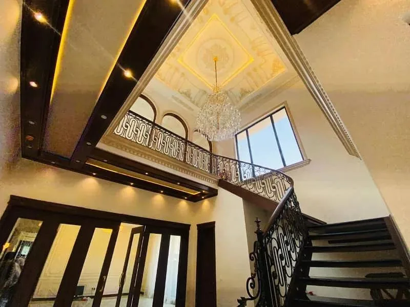 Stunning One Kanal Bungalow for Sale in DHA Lahore with Servant Quarters